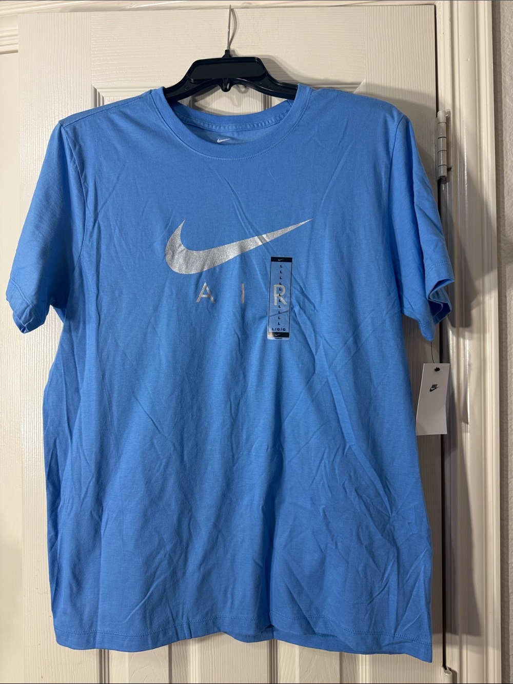 NIKE Air SPTCAS MEN’s Active Shirt - Size L